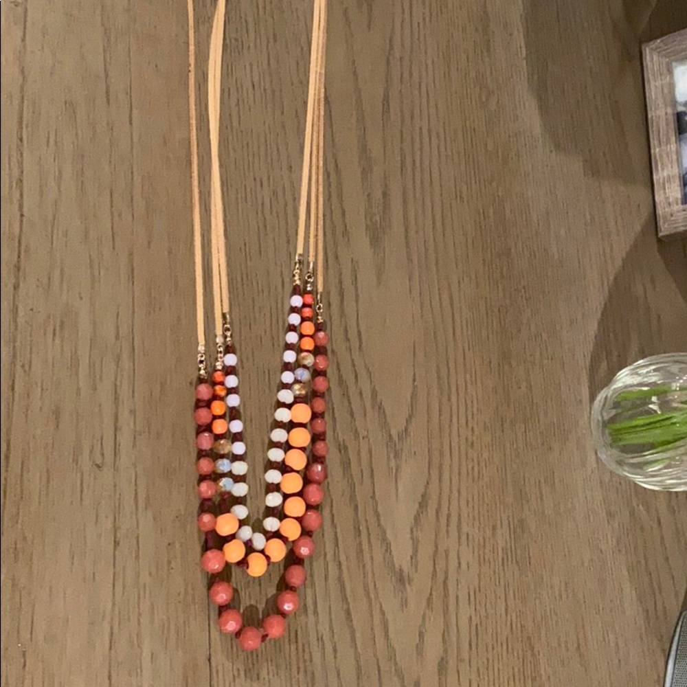 NWT—Women’s LOFT necklace